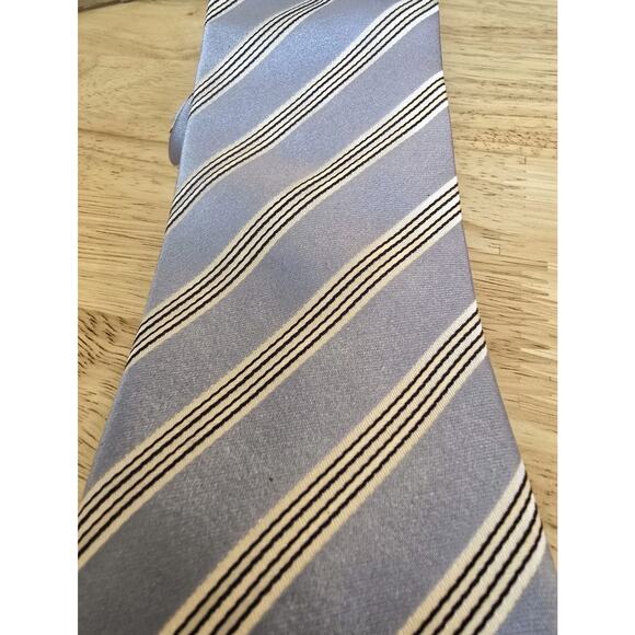 VILLA PONTI MEN SILK TIE 60X3.5" WIDE Light Blue Striped Preppy Executive EUC - Picture 2 of 8